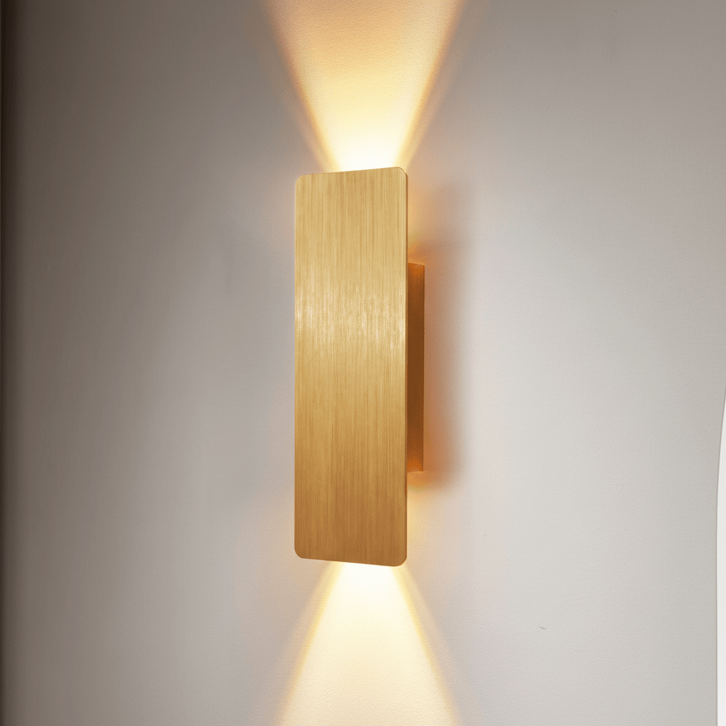Galaxy Lightning WALL LAMP | URSA